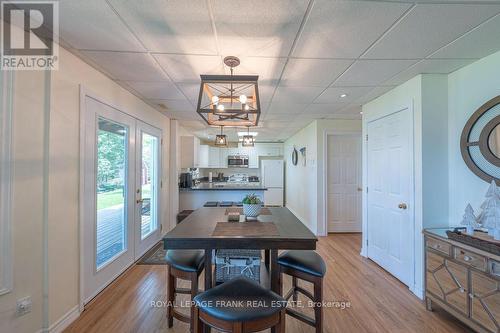 113 Fire Route 37, Trent Lakes, ON - Indoor Photo Showing Dining Room