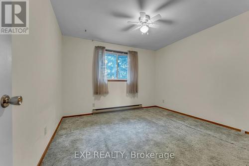 31 Southcrest Drive, Greater Napanee (Greater Napanee), ON - Indoor Photo Showing Other Room