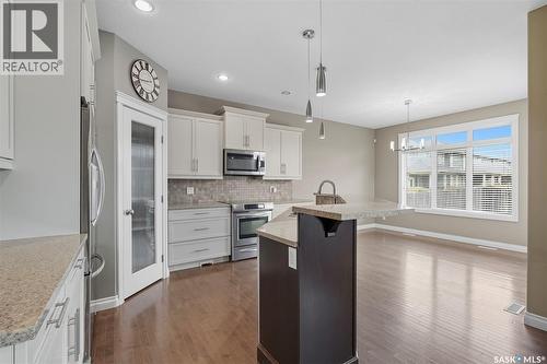 1346 Stensrud Road, Saskatoon, SK - Indoor Photo Showing Kitchen With Upgraded Kitchen