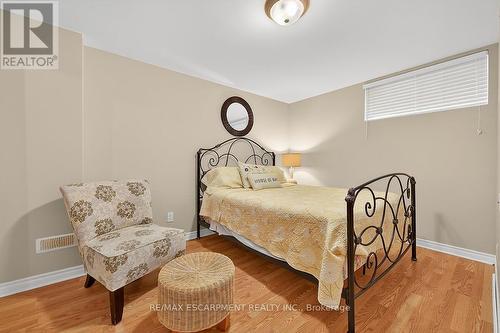 43 Claymore Crescent, Haldimand, ON - Indoor Photo Showing Bedroom