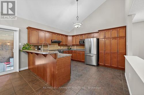 43 Claymore Crescent, Haldimand, ON - Indoor Photo Showing Kitchen With Stainless Steel Kitchen