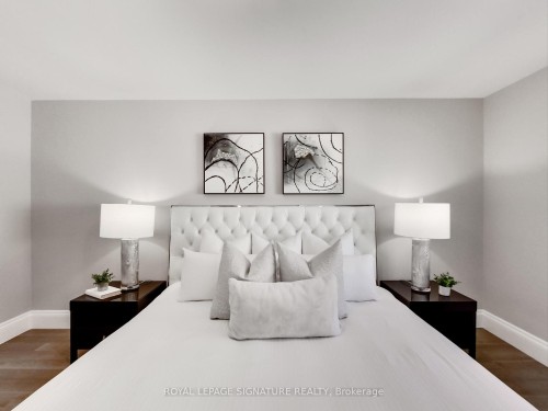 4342 Violet Road, Mississauga, ON - Indoor Photo Showing Bedroom