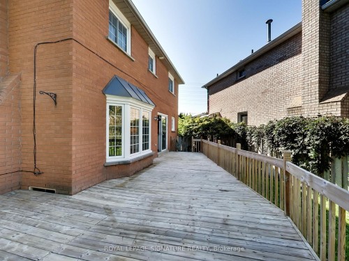 4342 Violet Road, Mississauga, ON - Outdoor With Deck Patio Veranda With Exterior