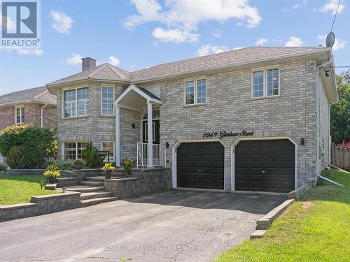Large driveway and oversized garage - 1049 Glenhare Street, Cobourg, ON - Outdoor