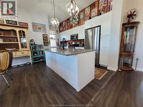 21132 Port Road, Merlin, ON - Indoor