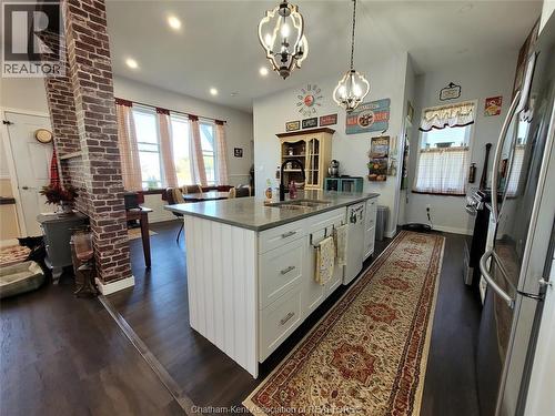 21132 Port Road, Merlin, ON - Indoor Photo Showing Kitchen