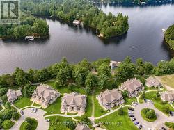 VILLA 6 W1 OR W10 - 1020 BIRCH GLEN ROAD HIGHWAY  Lake Of Bays (Mclean), ON P0B 1A0