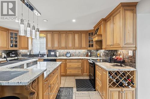 724 Line 3 Road S, Niagara-On-The-Lake (Virgil), ON - Indoor Photo Showing Kitchen