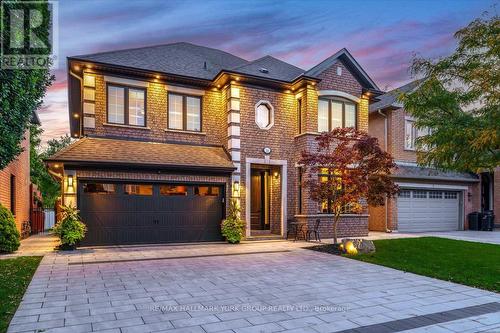 16 WOODLAND TRAIL COURT  Vaughan, ON L4L 9H9