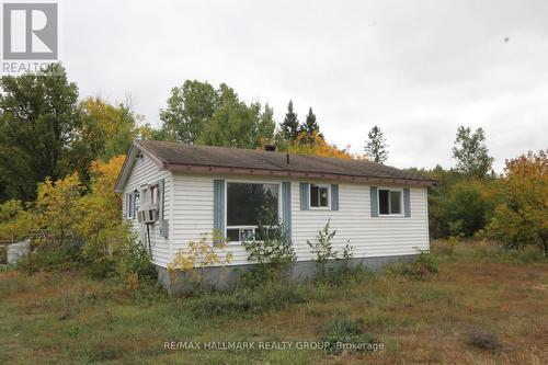 Second house - needs work - 4 Mineview Road, Whitewater Region, ON - Outdoor