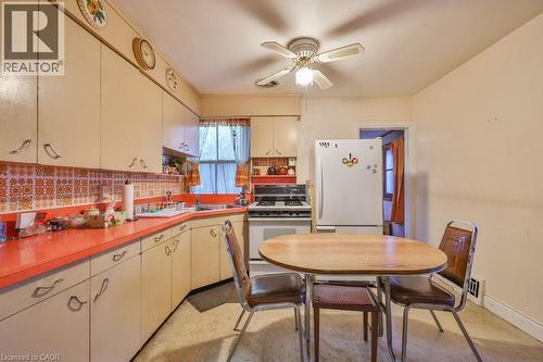 945 Beechwood Avenue, Mississauga, ON - Indoor