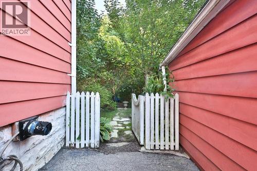 945 Beechwood Avenue, Mississauga, ON - Outdoor