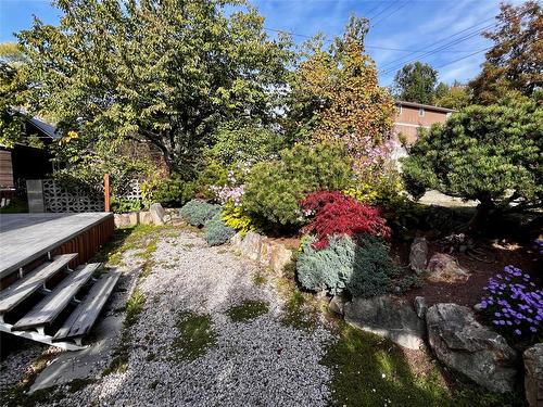 305 1St  Nw Avenue, Nakusp, BC - Outdoor