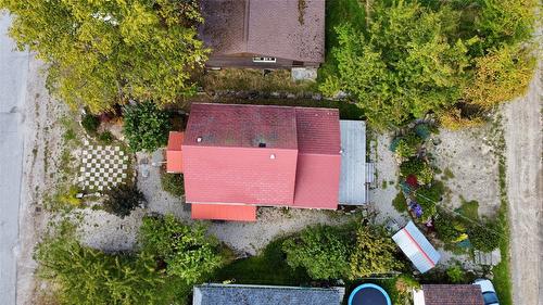 305 1St  Nw Avenue, Nakusp, BC - Outdoor