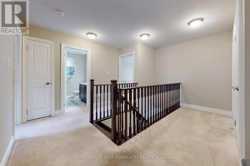 19 Richmond Park Drive, Georgina, ON - Indoor Photo Showing Other Room