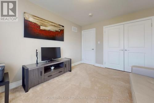 19 Richmond Park Drive, Georgina, ON - Indoor