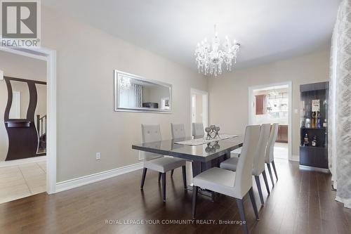 19 Richmond Park Drive, Georgina, ON - Indoor Photo Showing Dining Room