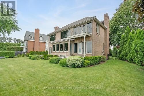 3286 Shelburne Place, Oakville (Br Bronte), ON - Outdoor