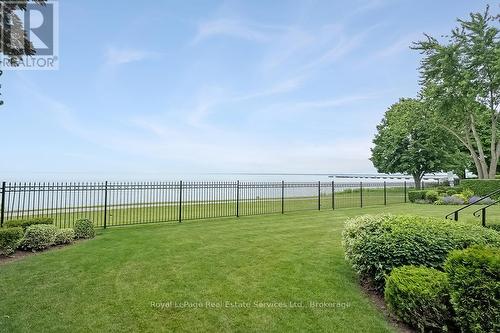3286 Shelburne Place, Oakville (Br Bronte), ON - Outdoor With View