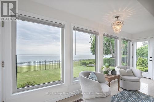 3286 Shelburne Place, Oakville (Br Bronte), ON - Indoor