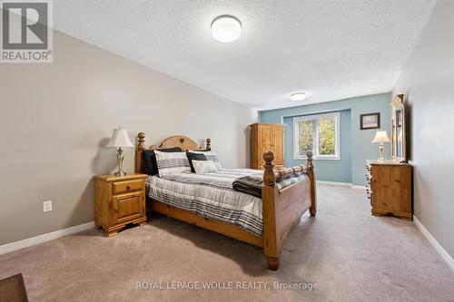 37 - 365 Bennington Gate, Waterloo, ON - Indoor Photo Showing Bedroom