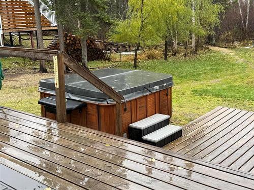 405 Gadwell Place, Duck Mountain Provincial Park, MB - Outdoor With Deck Patio Veranda