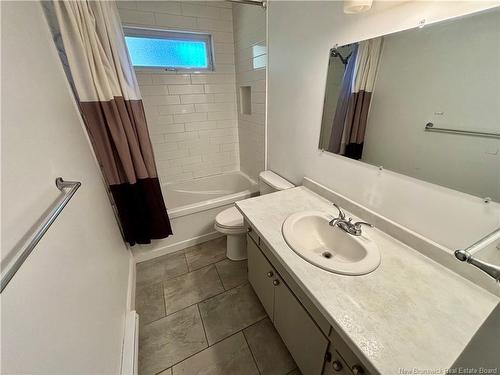 245 Massey St, Fredericton, NB 