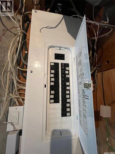 522 1St Street E, Lafleche, SK - Indoor Photo Showing Basement