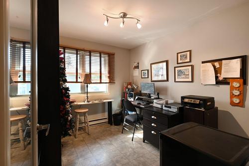 Bureau - 955 Rue Nadeau, Saint-Jean-Sur-Richelieu, QC - Indoor
