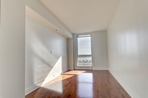 Primary bedroom - 704-801 Rue De La Commune E., Montréal (Ville-Marie), QC - Indoor Photo Showing Other Room