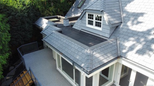 3977 Lexington Ave, Saanich, BC 