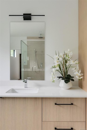 1542 Despard Ave, Victoria, BC 