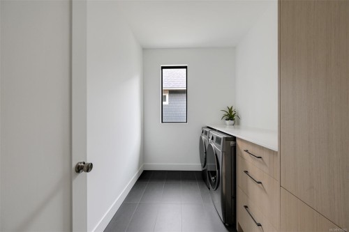 1542 Despard Ave, Victoria, BC 