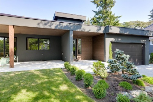 1542 Despard Ave, Victoria, BC 