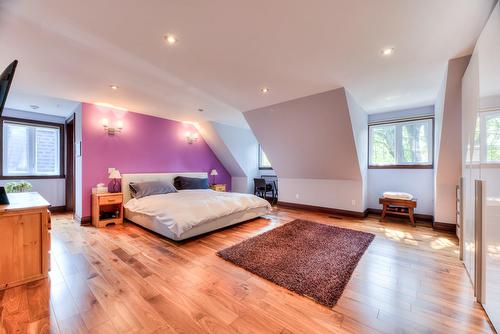 Primary bedroom - 107 Av. De Charente, Saint-Lambert, QC - Indoor Photo Showing Bedroom