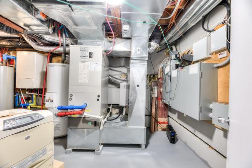 Storage - 107 Av. De Charente, Saint-Lambert, QC - Indoor Photo Showing Basement