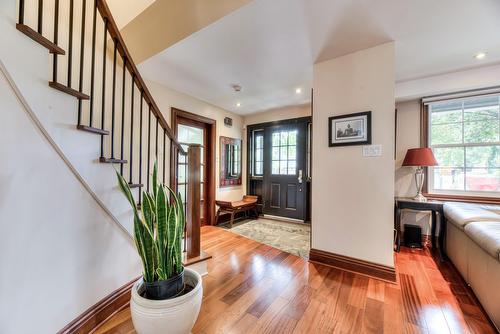 Hall - 107 Av. De Charente, Saint-Lambert, QC - Indoor Photo Showing Other Room