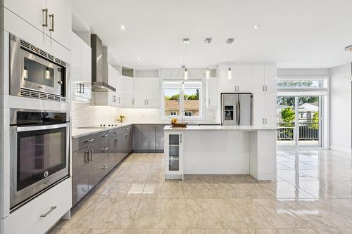 Cuisine - 5960 Rue Alexandre, Brossard, QC - Indoor Photo Showing Kitchen With Upgraded Kitchen