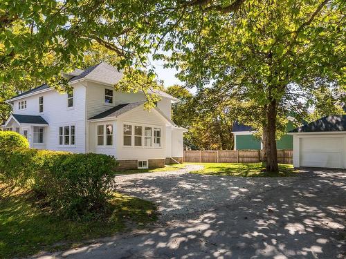 19 Cumberland Street, Yarmouth, NS 