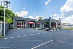 577 BURLINGTON STREET E  Hamilton, ON L8L 4J5