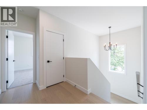 3228 Bank Road, Kamloops, BC - Indoor Photo Showing Other Room