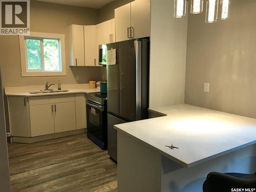 1143 Montague Street, Regina, SK - Indoor Photo Showing Kitchen