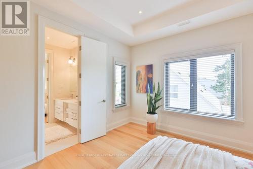 1456 Applewood Road, Mississauga, ON - Indoor Photo Showing Bedroom