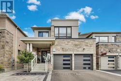 59 MASKELL CRESCENT  Whitby, ON L1P 0J6