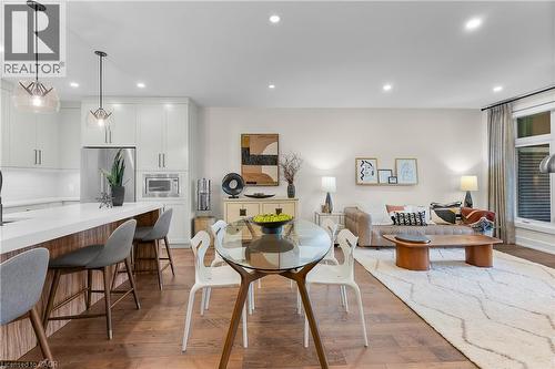 7 Taliesin Trail, Welland, ON - Indoor