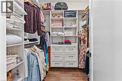 7 Taliesin Trail, Welland, ON - Indoor With Storage