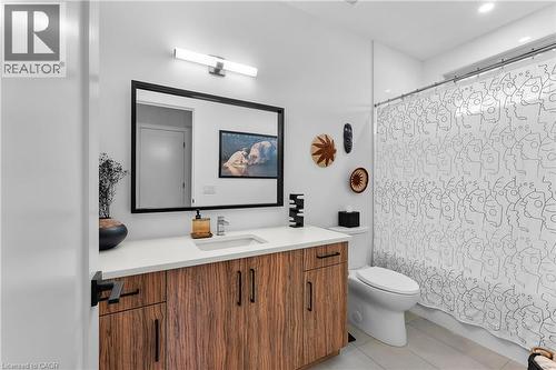 7 Taliesin Trail, Welland, ON - Indoor Photo Showing Bathroom