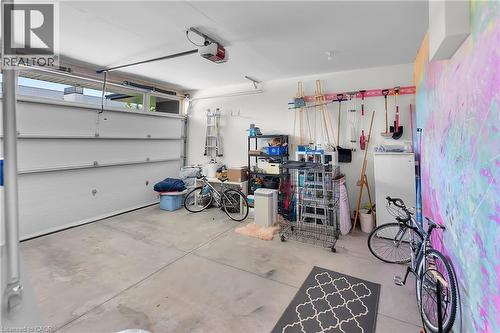 7 Taliesin Trail, Welland, ON - Indoor Photo Showing Garage