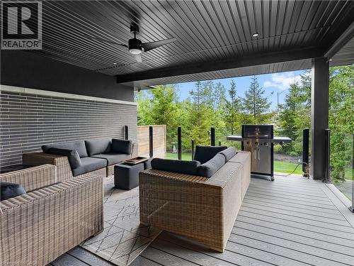 7 Taliesin Trail, Welland, ON - Outdoor With Deck Patio Veranda With Exterior