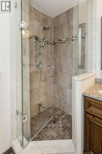 10 Barwick Drive, Barrie (West Bayfield), ON - Indoor Photo Showing Bathroom